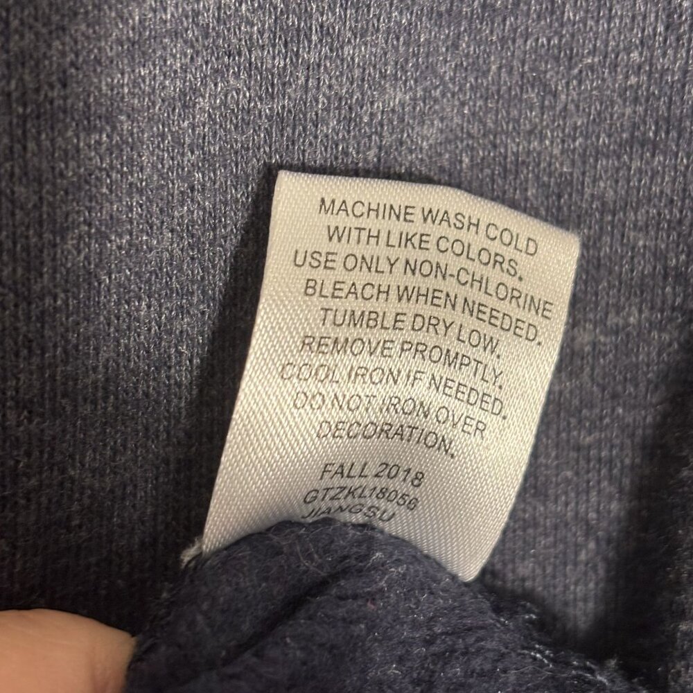 GOAT USA Navy Crewneck Sweatshirt Size Medium - Picture 8 of 9